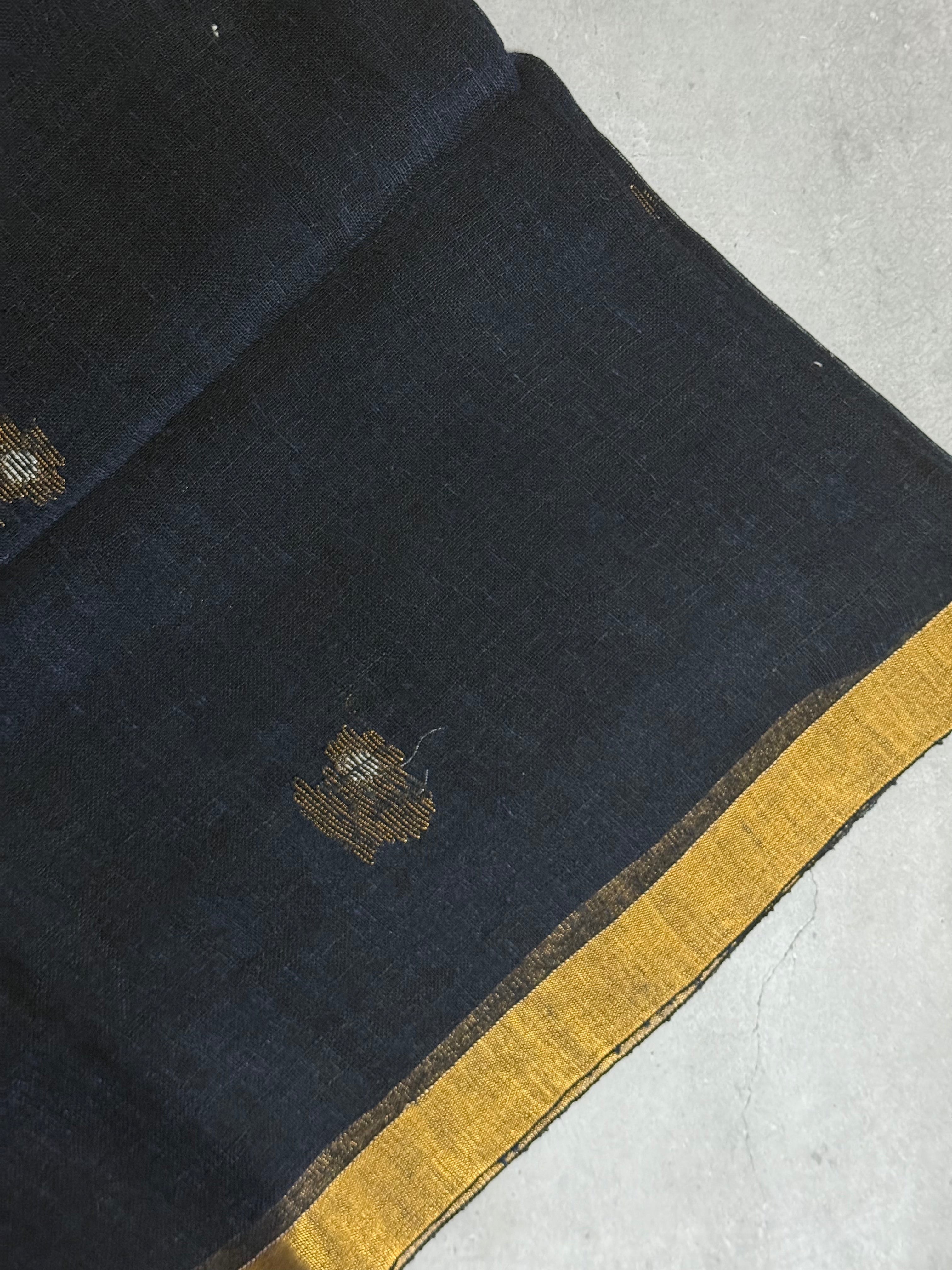 Manohari | Black and Gold Jamdani Pure Linen Saree