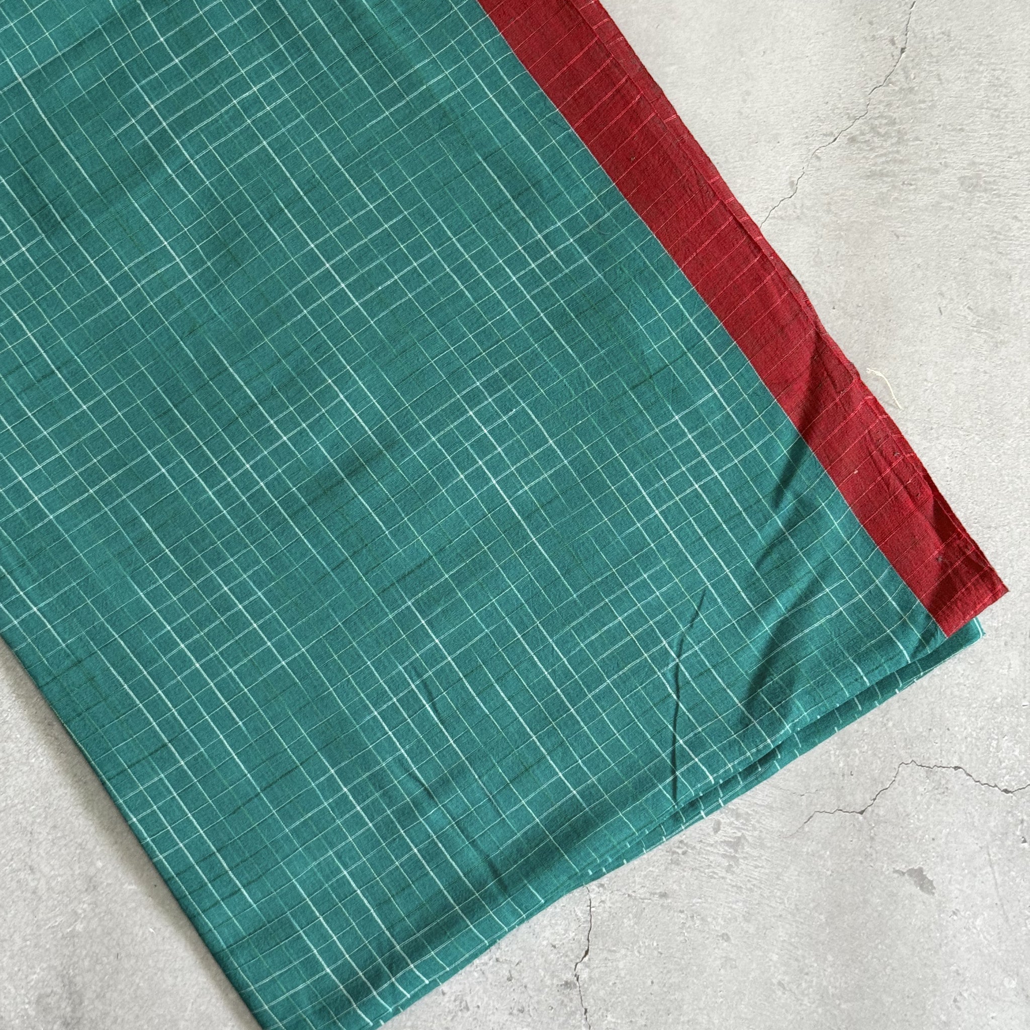 Neeraja | Green and Red Broken Checks Bengal Cotton Saree