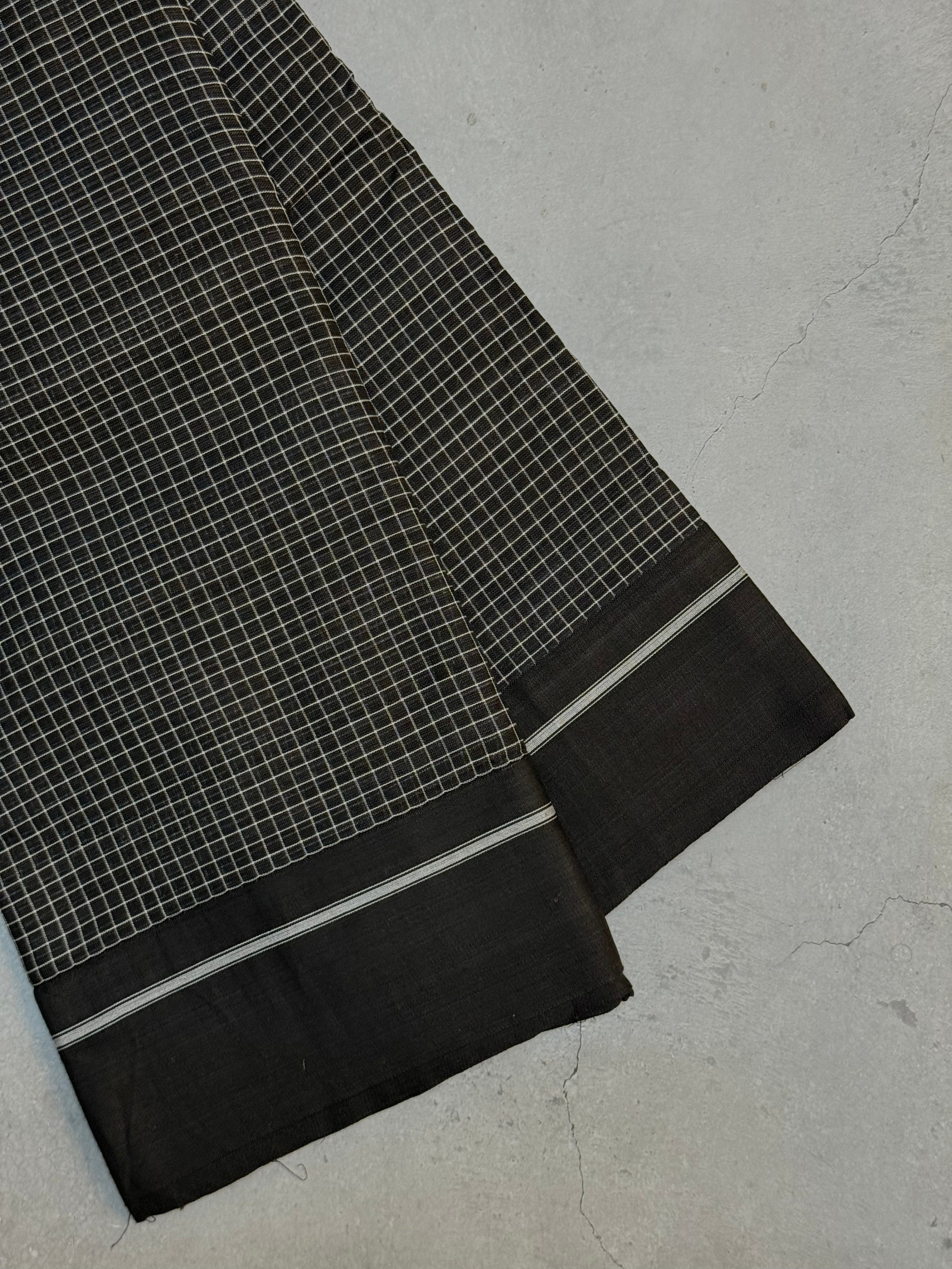 Raajatara | Black Cotton Saree