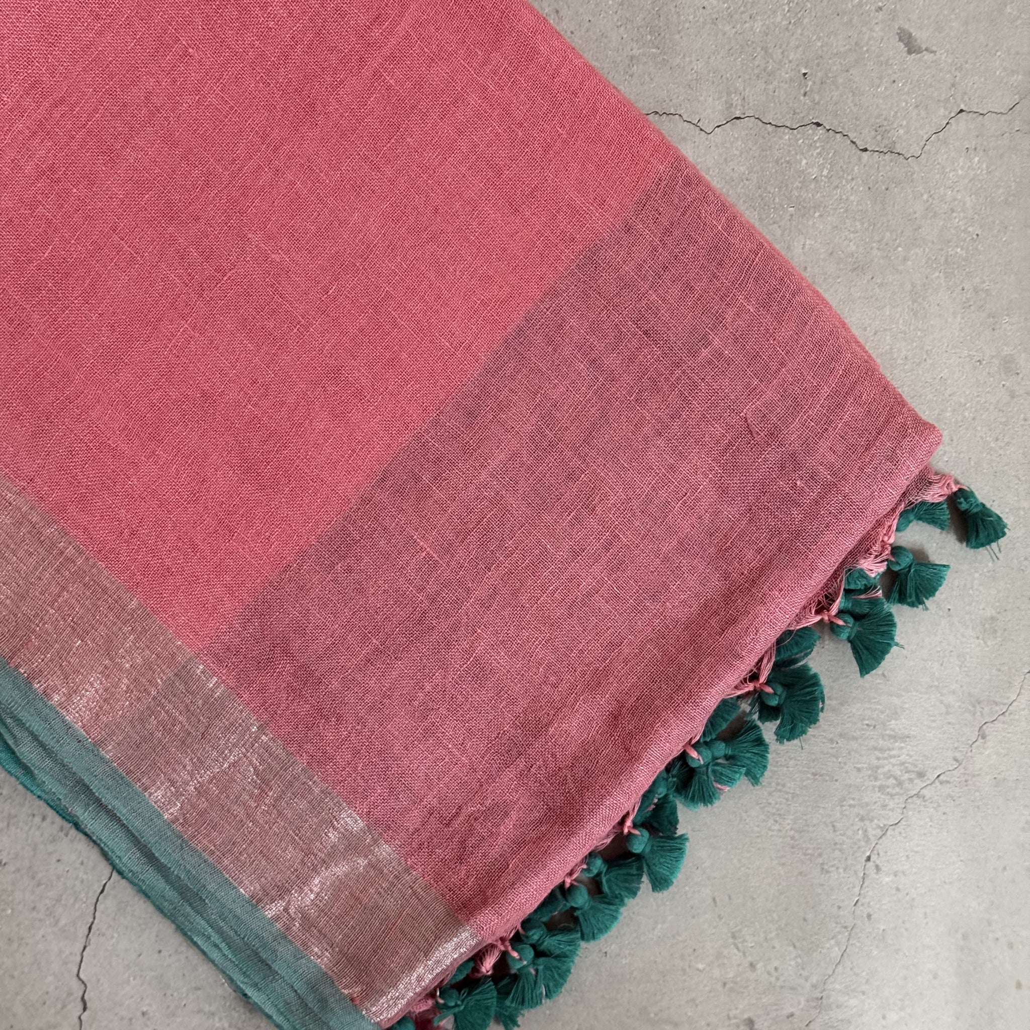 Taamara | Pink and Blue Pure Linen Saree