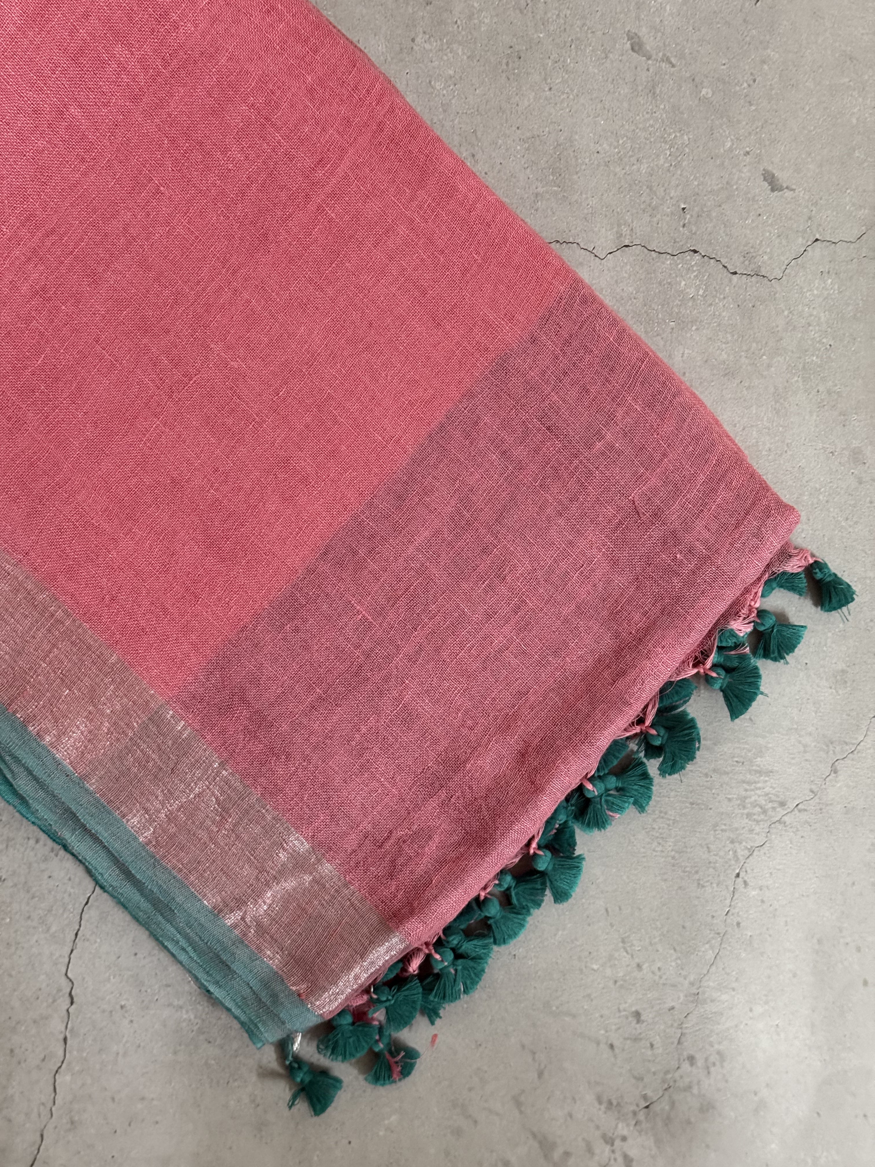 Taamara | Pink and Blue Pure Linen Saree