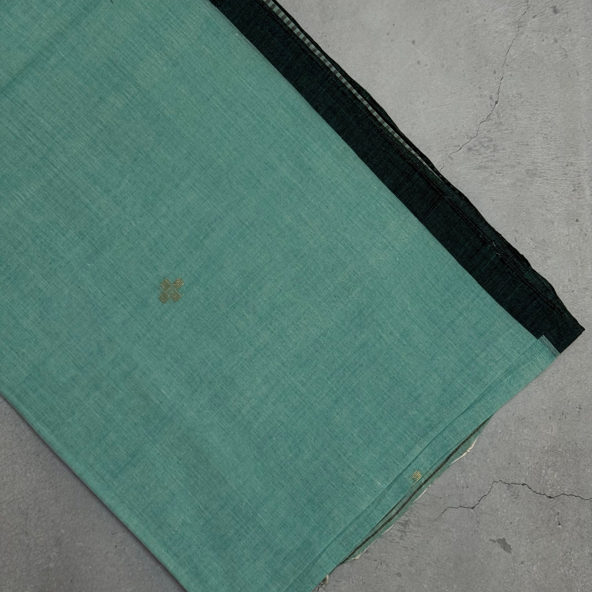 Tanusha | Green and Black Jamdani Bengal Cotton Saree