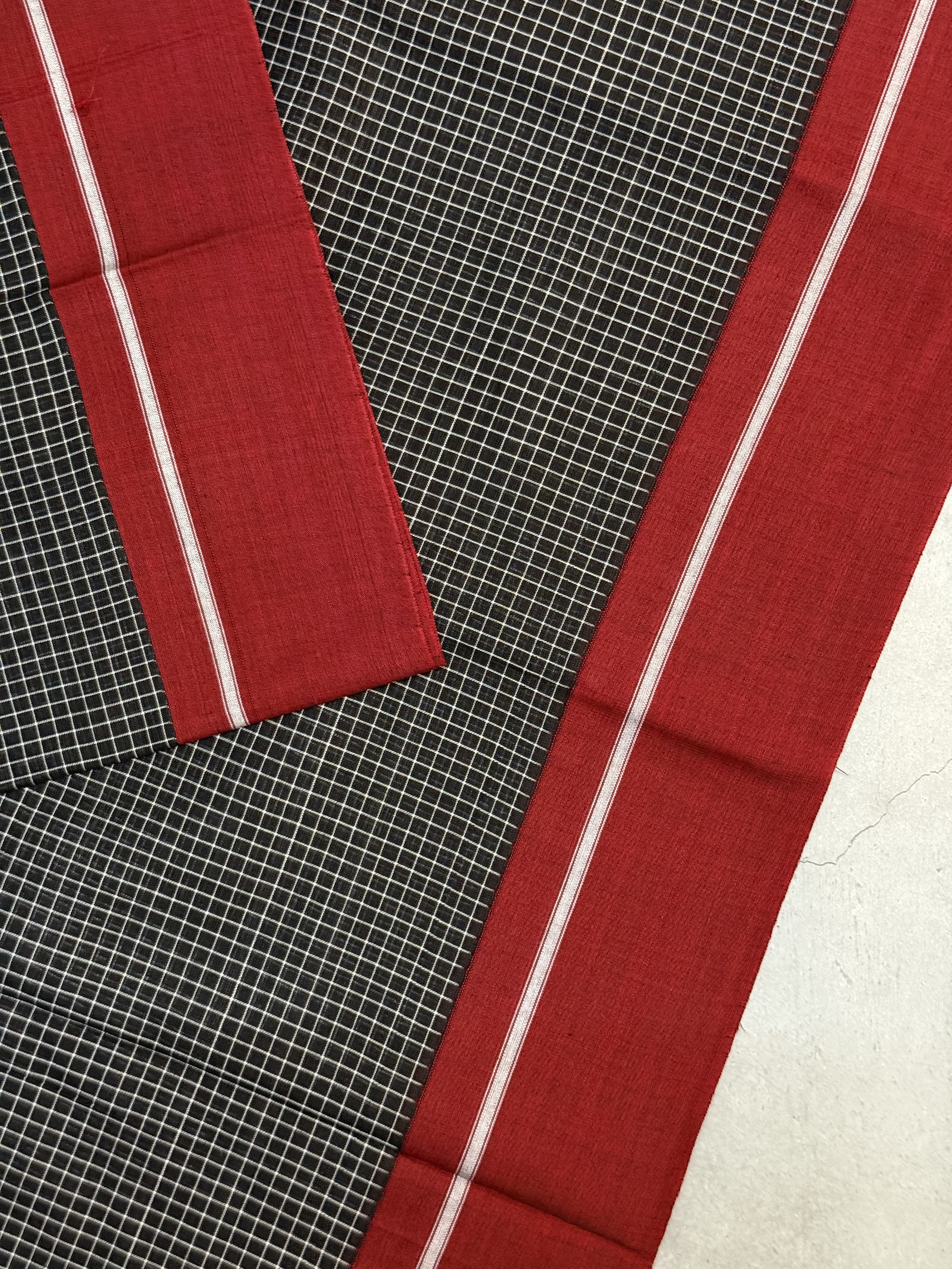 Tarangini | Red and Black Cotton Saree