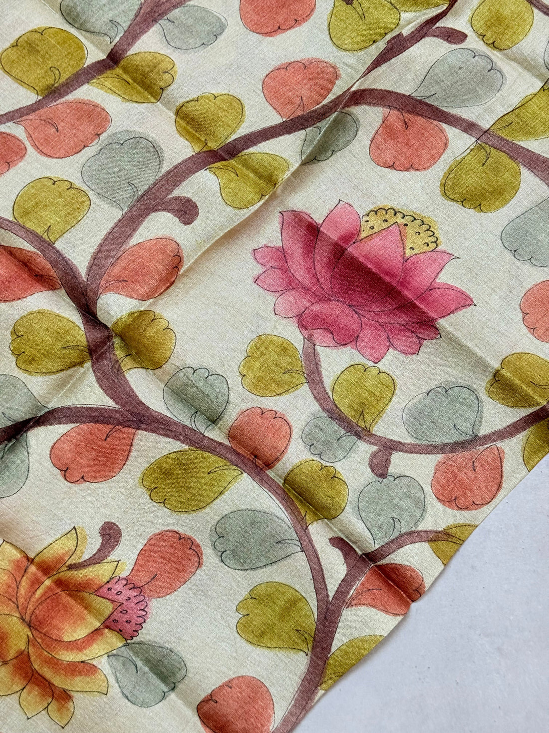 Venuvarnika | Green Beige  and Silver Pure Tissue Linen Silk Saree