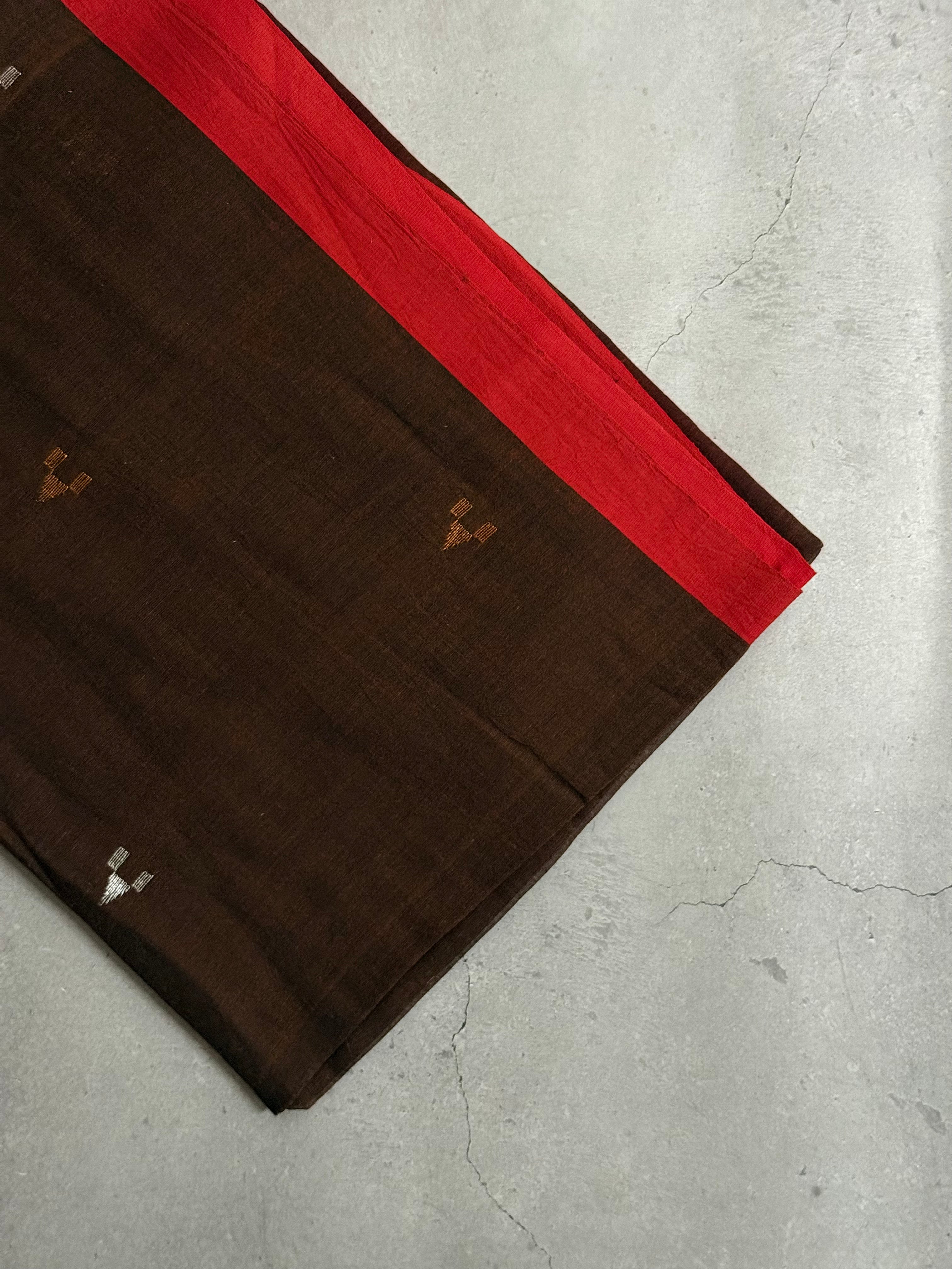 Vibha | Brown and Red Jamdani Bengal Cotton Saree