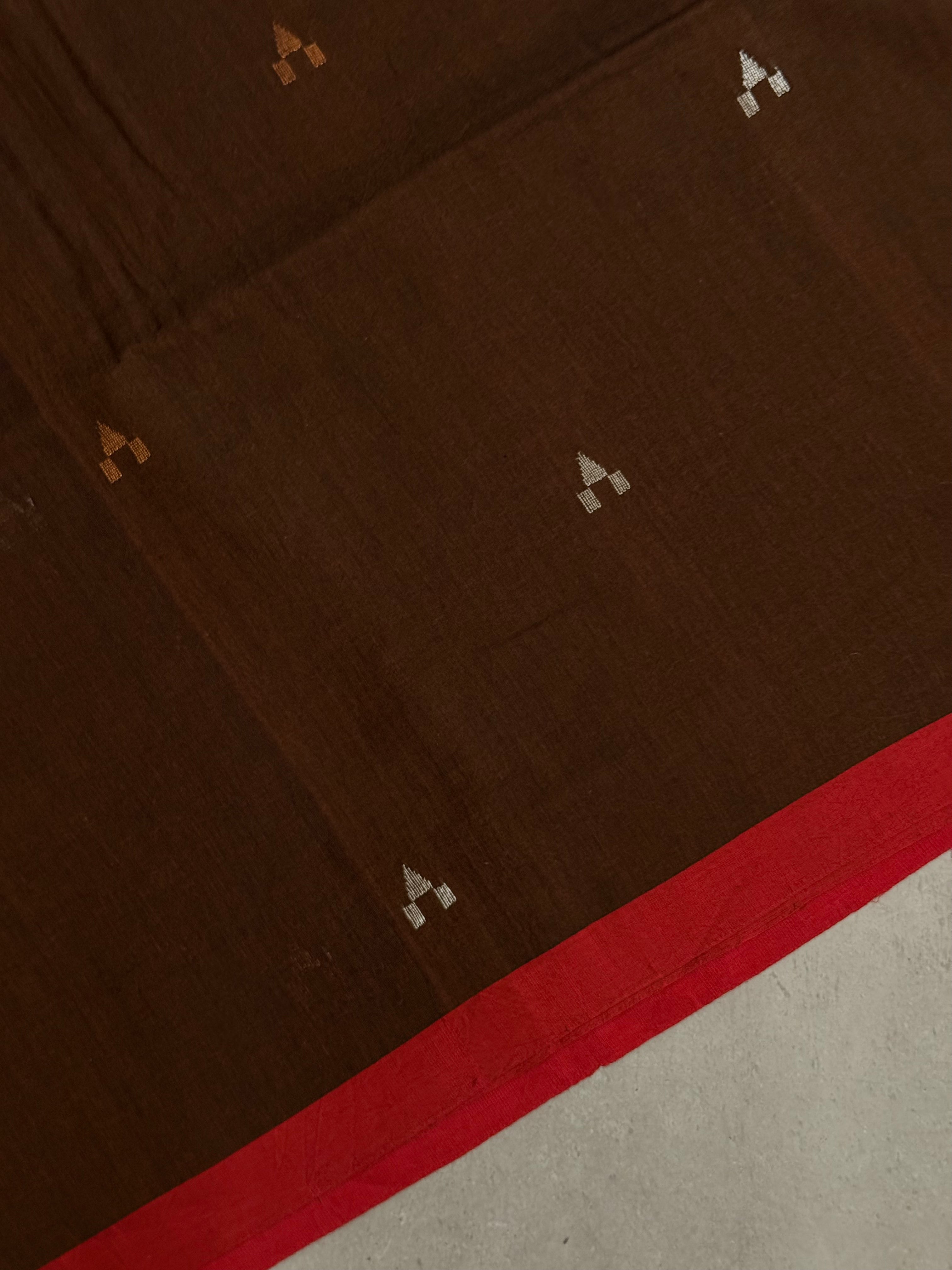Vibha | Brown and Red Jamdani Bengal Cotton Saree