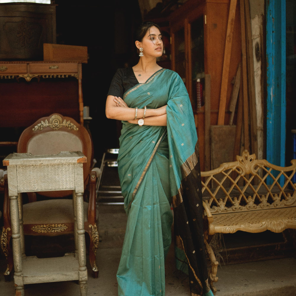 Apsara | Sky Blue And Black Maheshwari Silk Cotton Saree