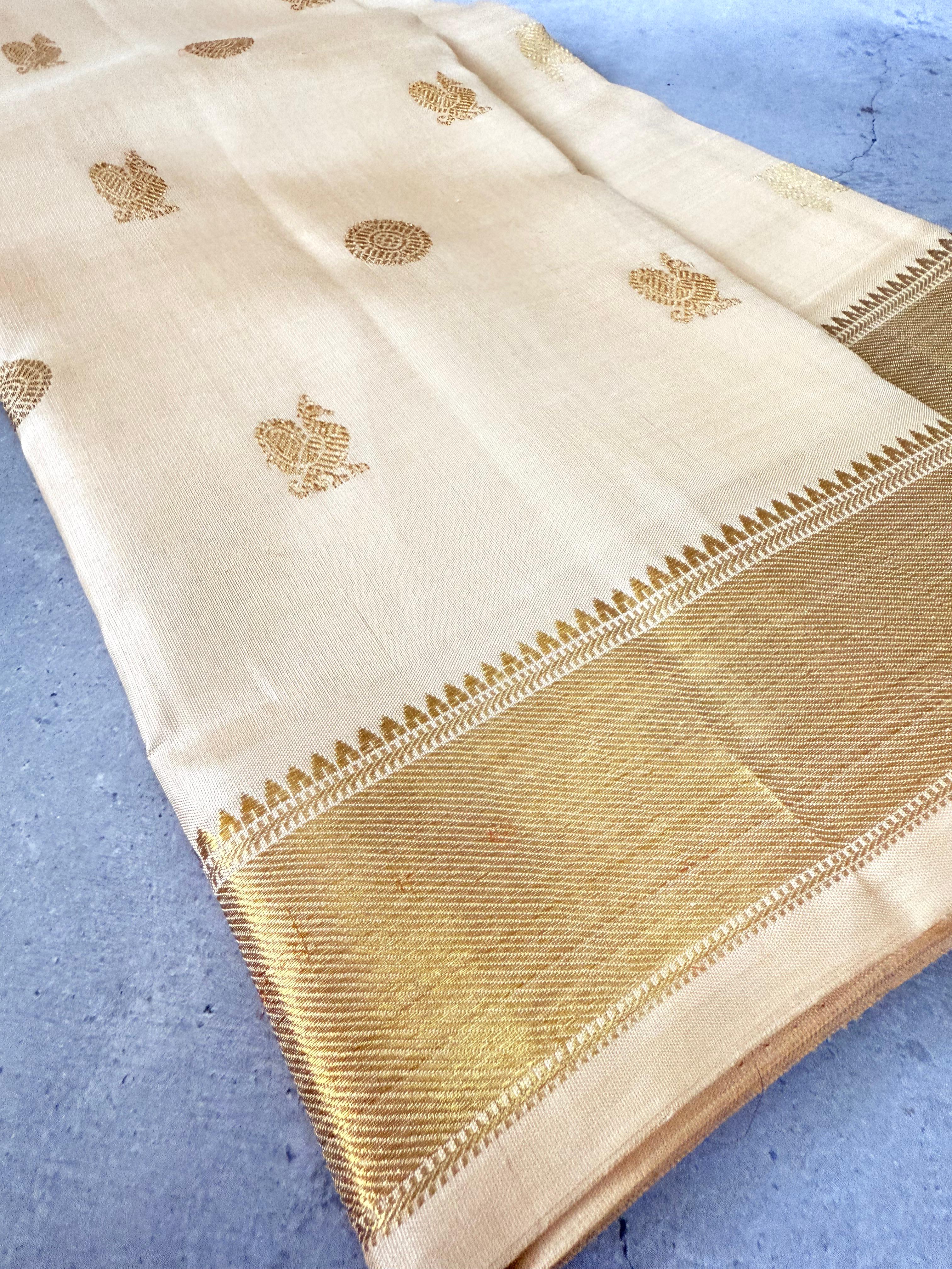 Shivangi | Classic Off White and Gold Kanjivaram Silk Saree