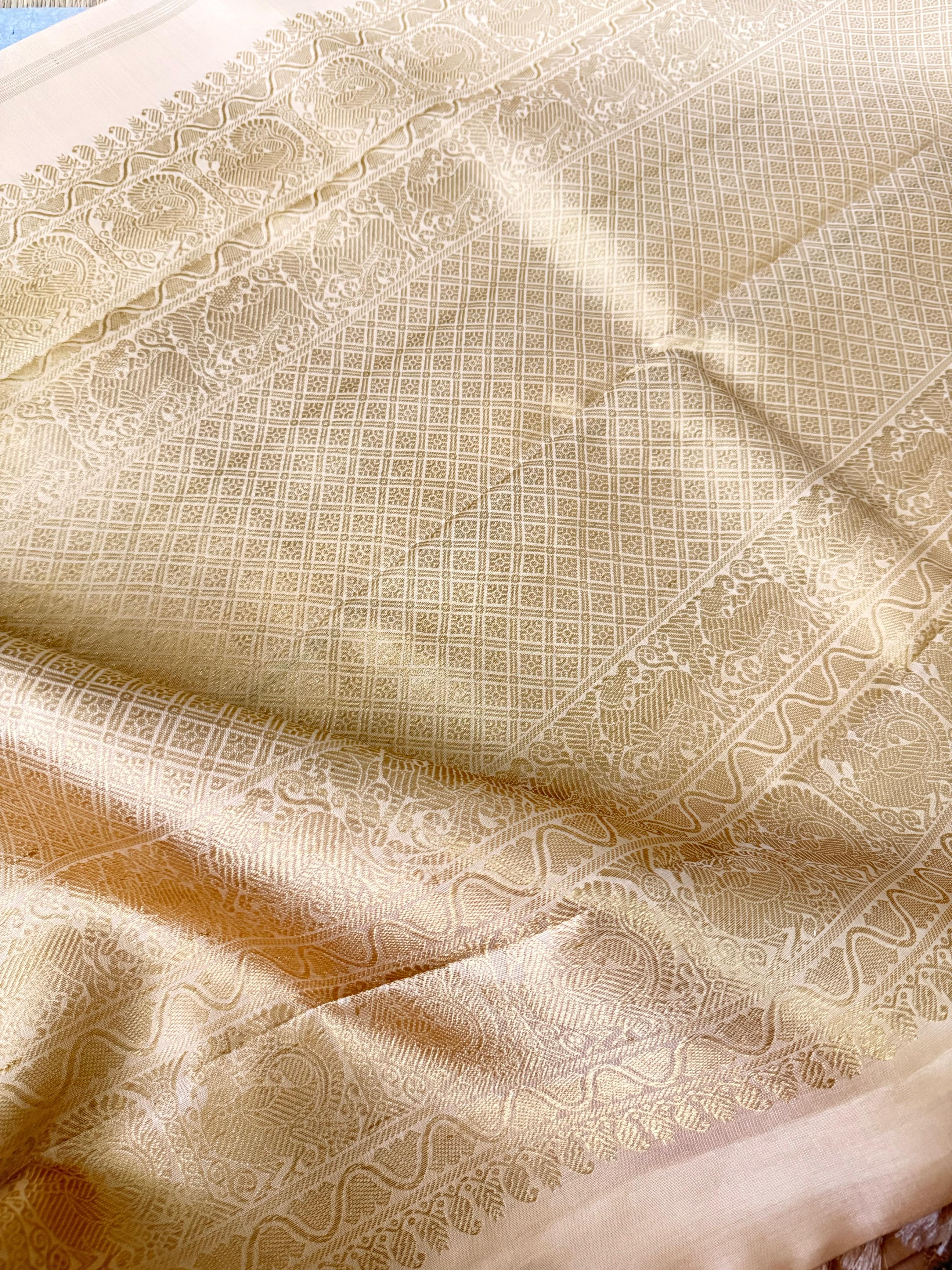 Shivangi | Classic Off White and Gold Kanjivaram Silk Saree