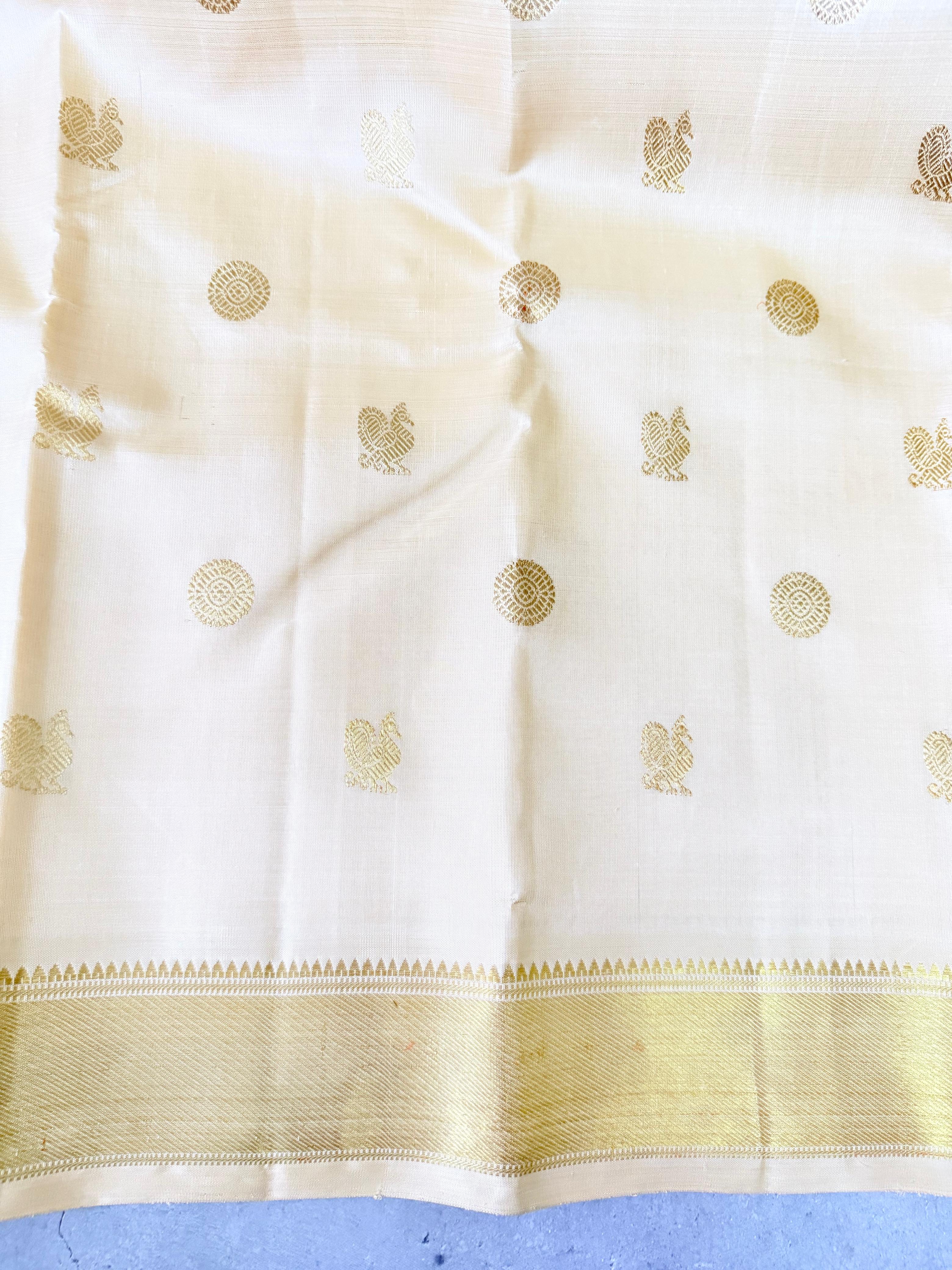 Shivangi | Classic Off White and Gold Kanjivaram Silk Saree