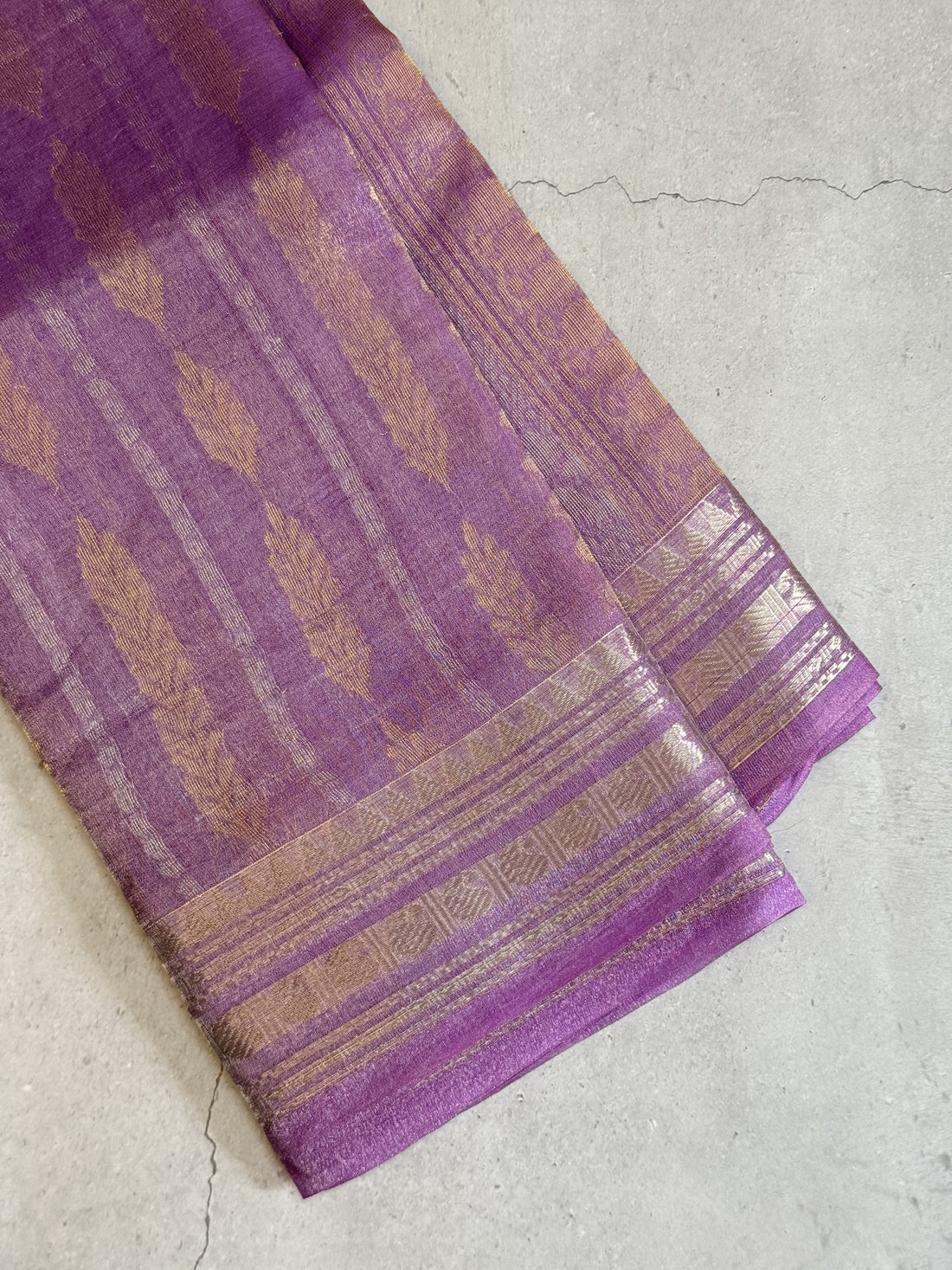 Anahitha | Purple Tissue Silk Saree