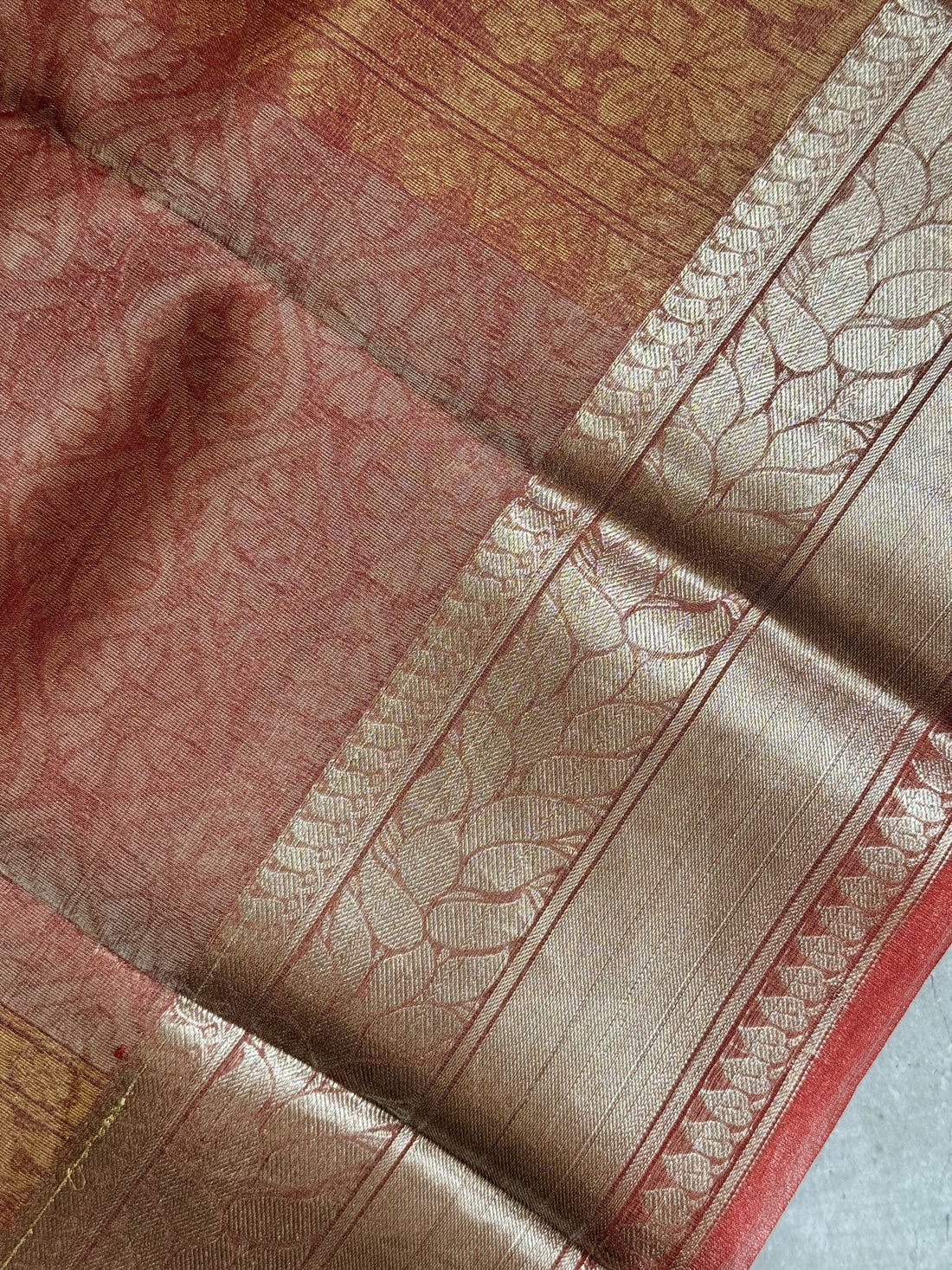 Dhathri | Red Tissue Silk Saree