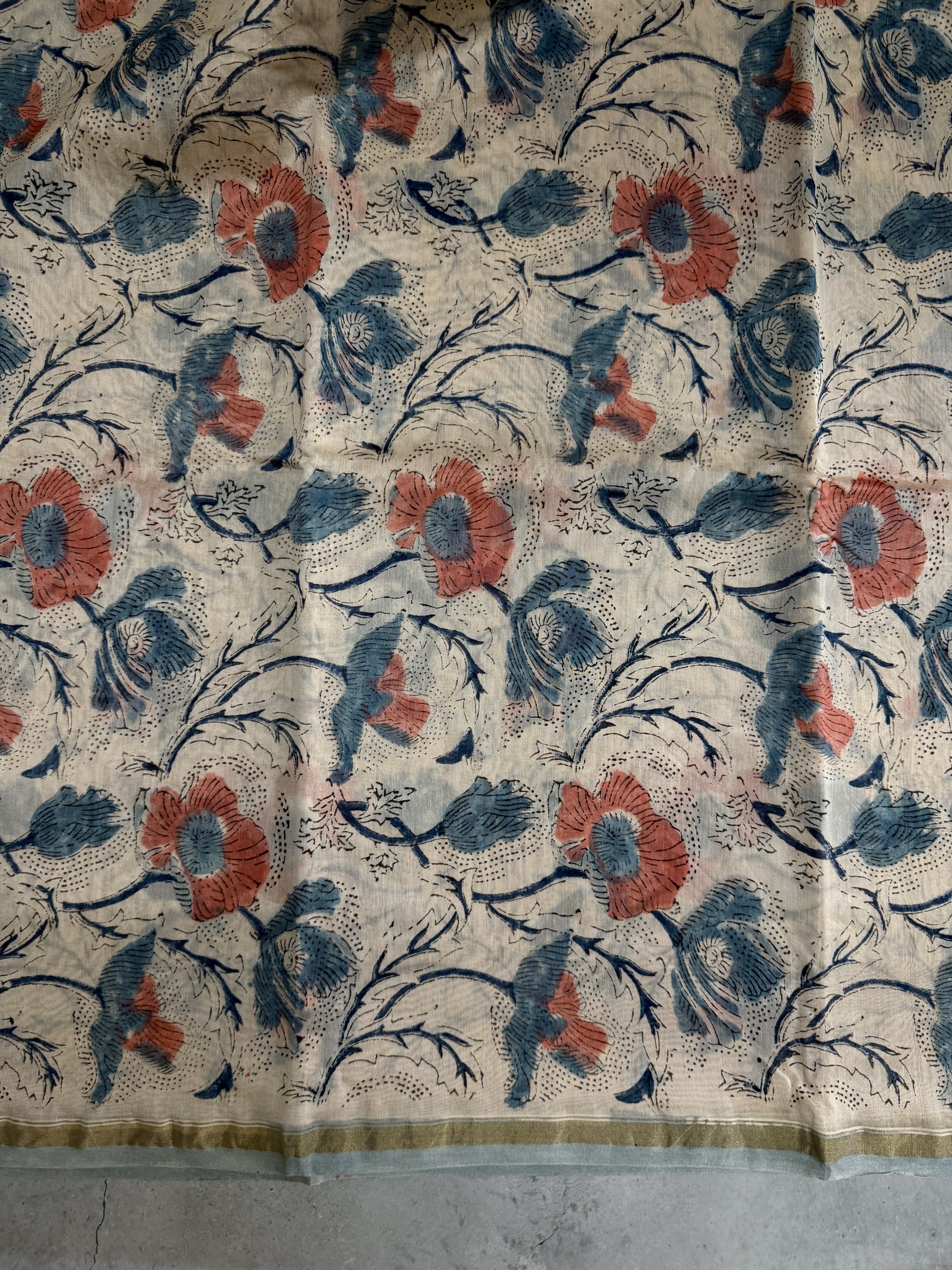 Vanya | Off White Block Printed Chanderi saree