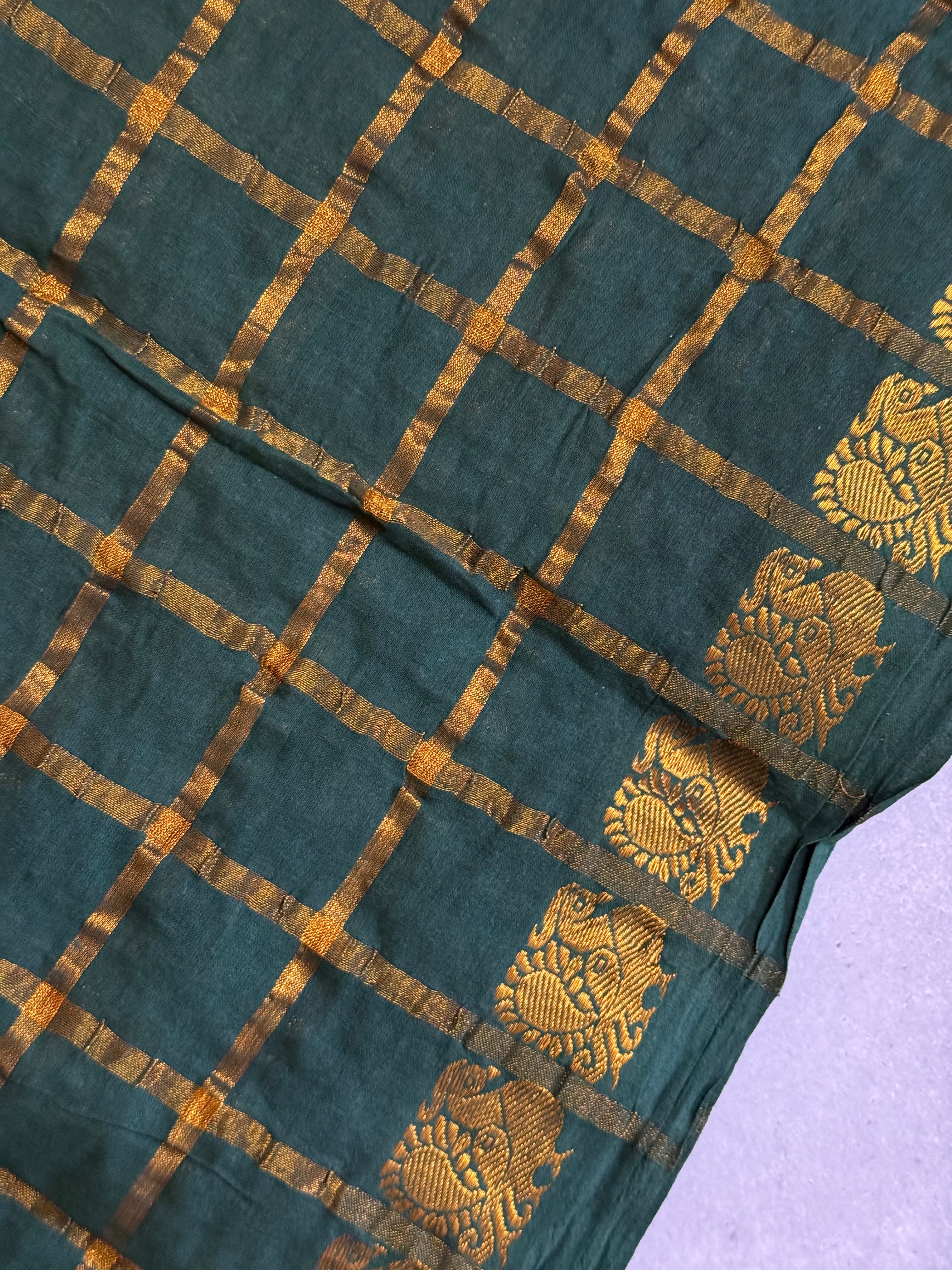 Vruksha | Green and Gold Sungudi Cotton Saree