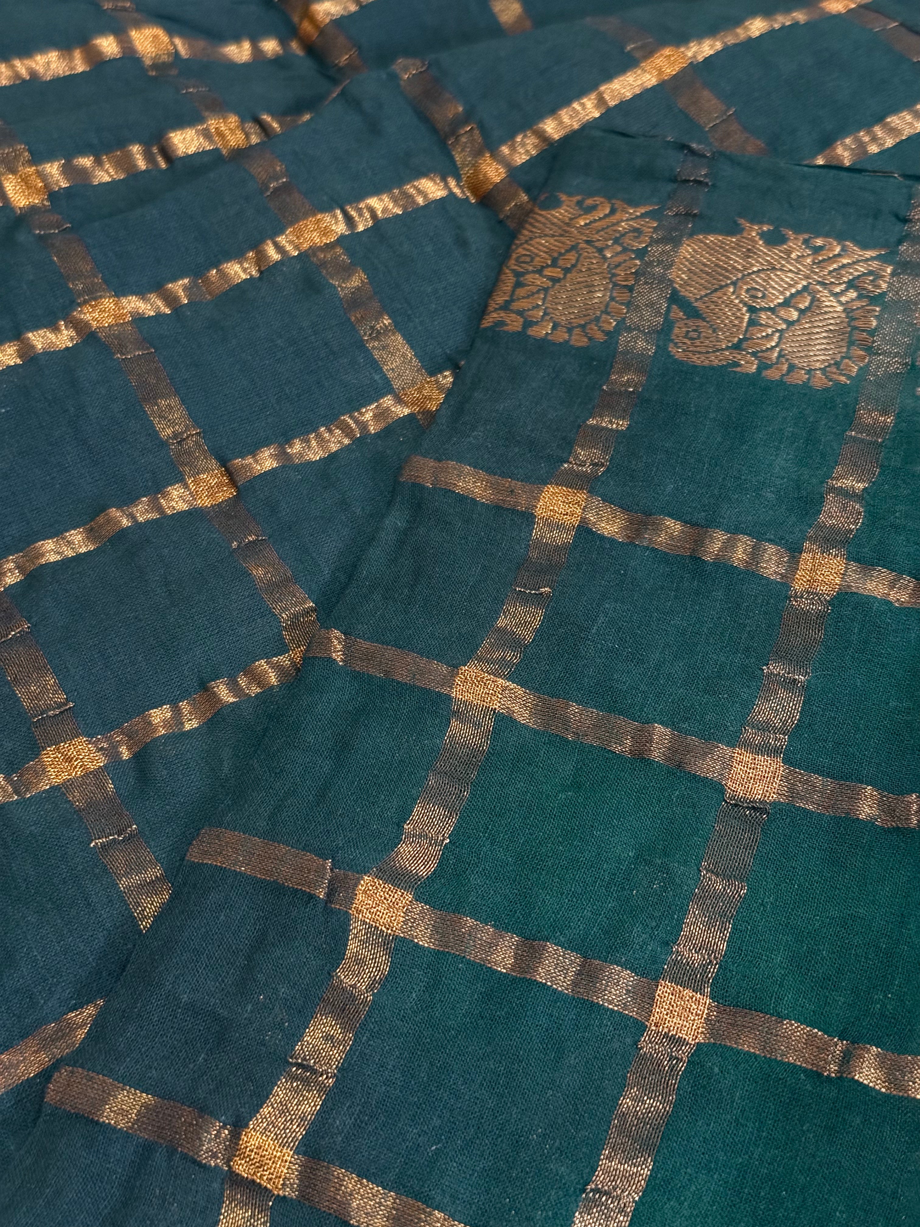 Vruksha | Green and Gold Sungudi Cotton Saree