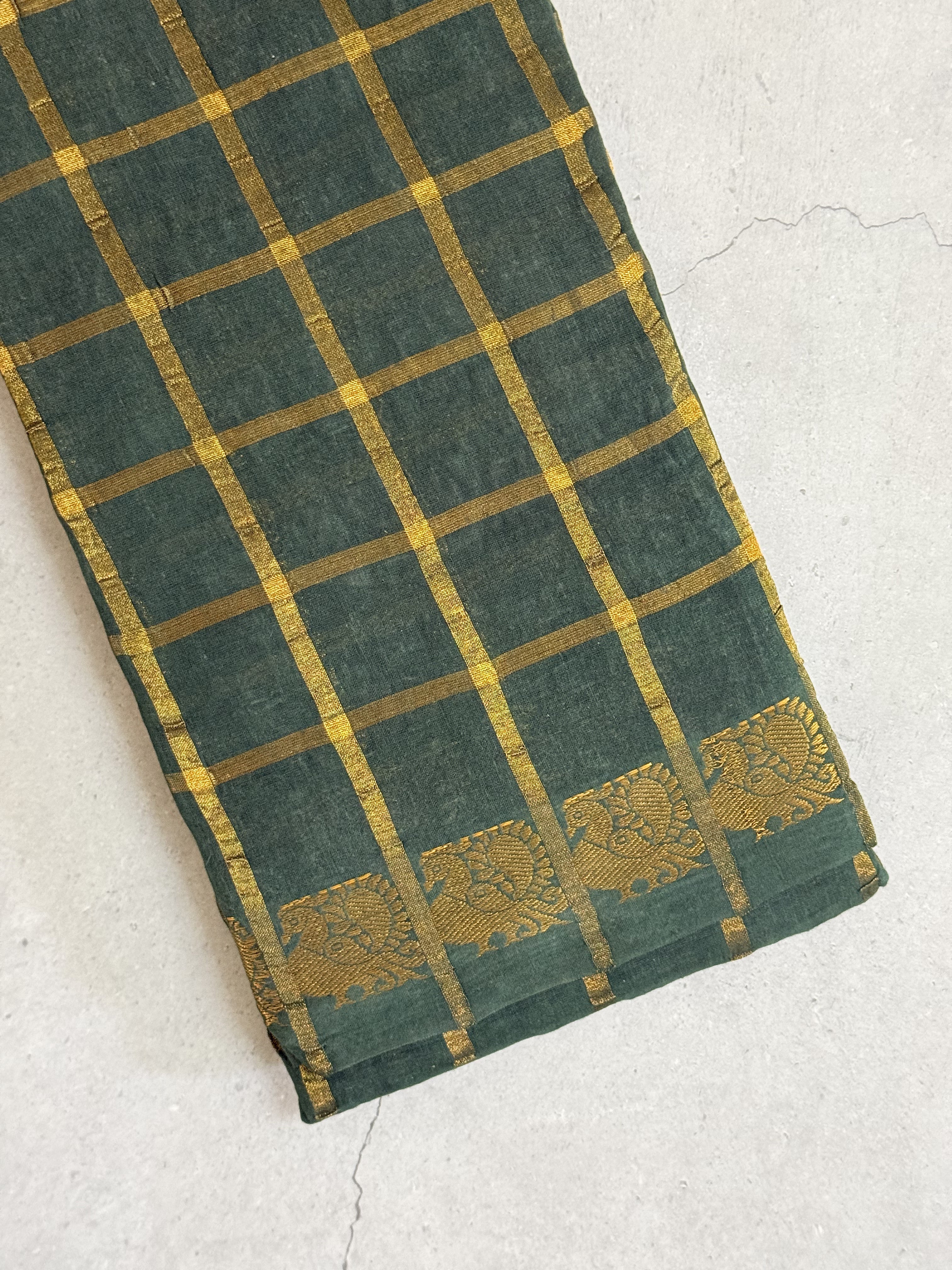 Vruksha | Green and Gold Sungudi Cotton Saree